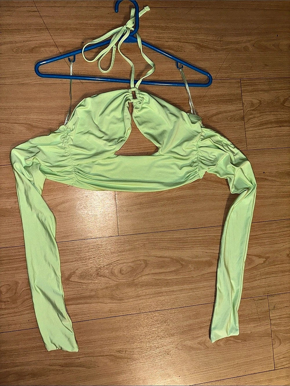 Tie in back Wet Seal Ruched Halter Crop Top in Green Size Medium